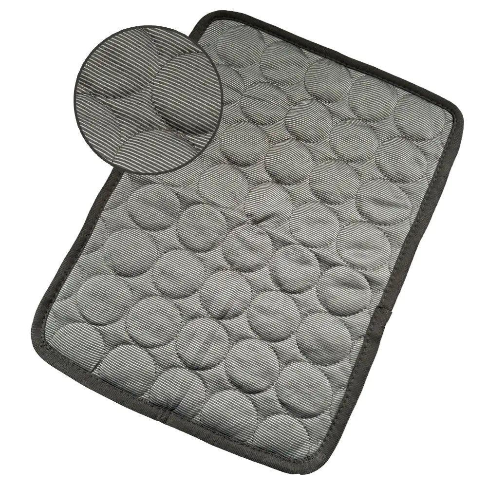 MANDOTOS breathable pet cooling bed with a circular pattern for comfortable and stylish pet relaxation