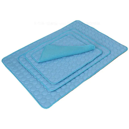 MANDOTOS breathable pet cooling bed in light blue with a textured surface for enhanced comfort