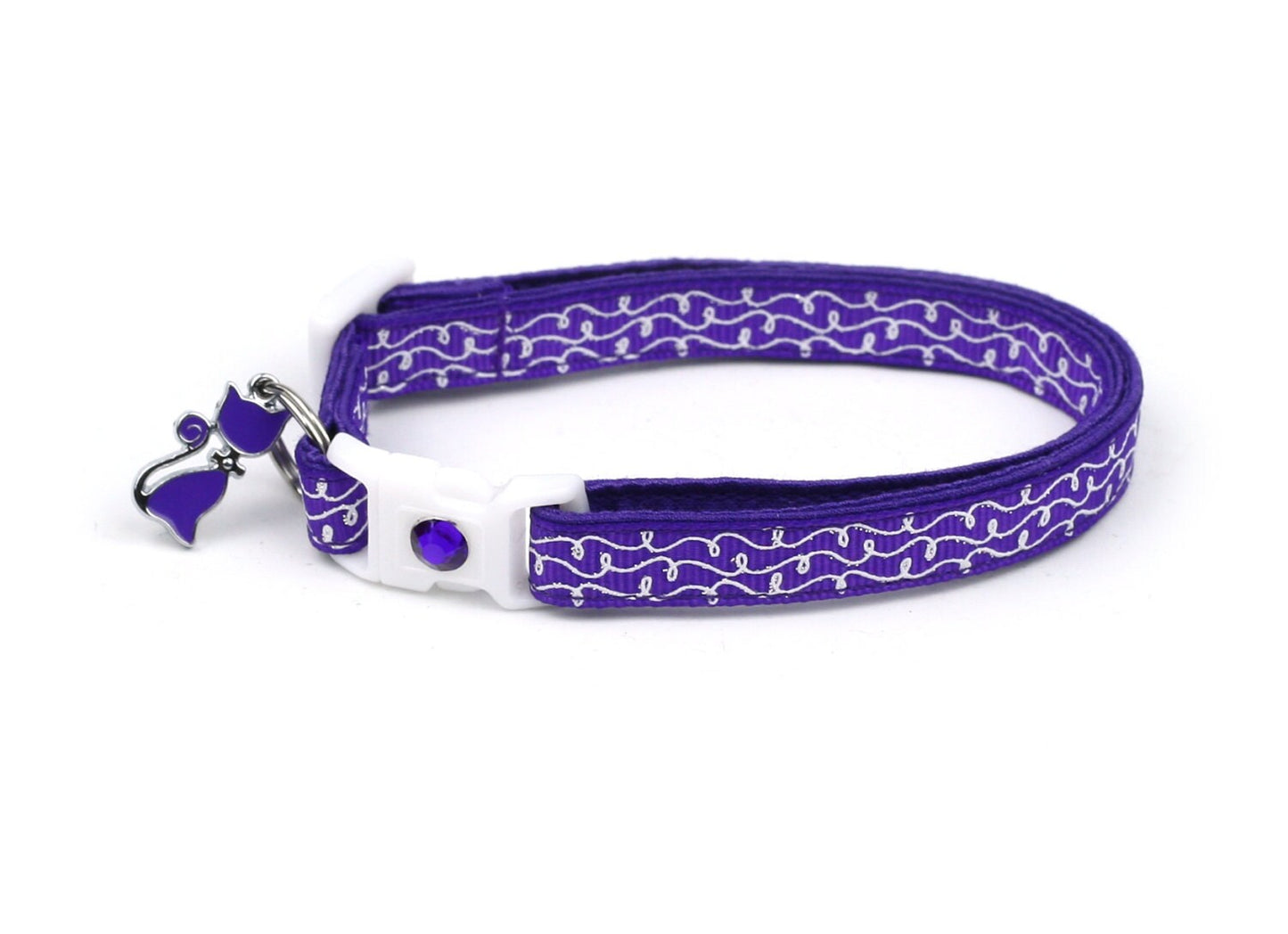 Purple Tail Chasers Cat Collar with Bell for Safety featuring a stylish design