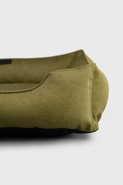 Chester & Lee - Chester & Lee | Cotton Sleeper Dog Bed Olive - Dog Beds