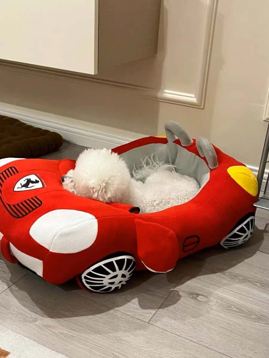 Dog bed car
