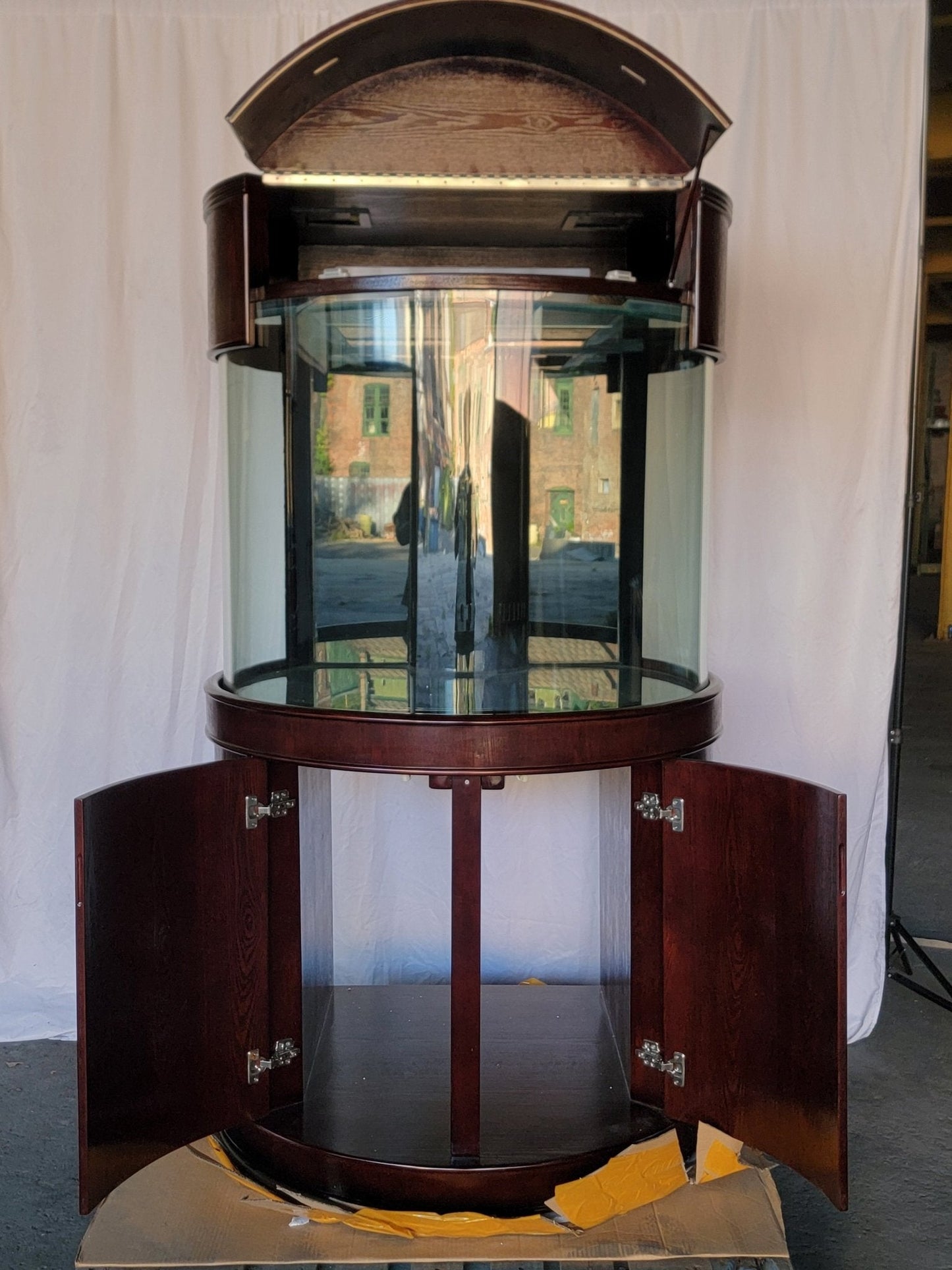 Display Model 133g 3/4 Cylinder Round Glass Reef-Ready Aquarium + Sump in Rose Cherry Furniture