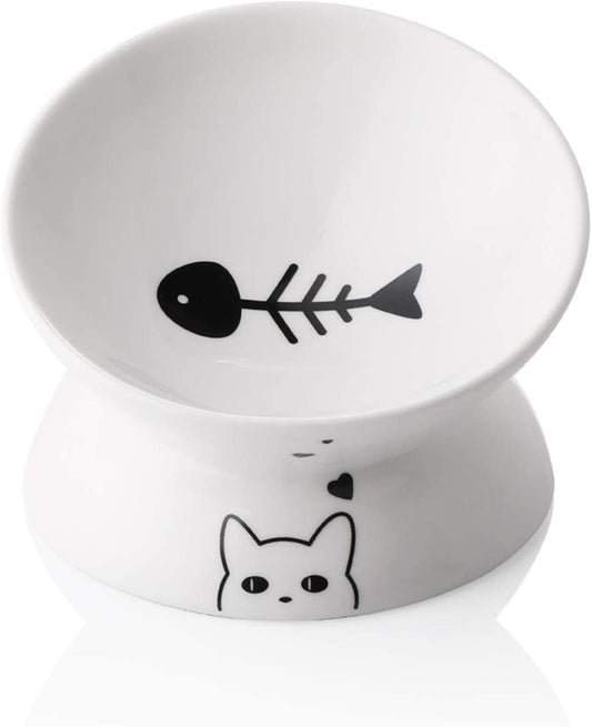 Elevated ergonomic cat food dish with a playful fish design for comfortable feeding