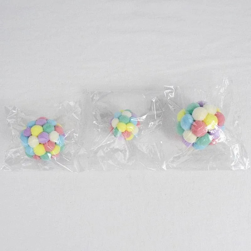 Colorful Stevvex plush pet toy ball, 7CM size, bite-resistant, interactive toy for cats and dogs, perfect for playtime.