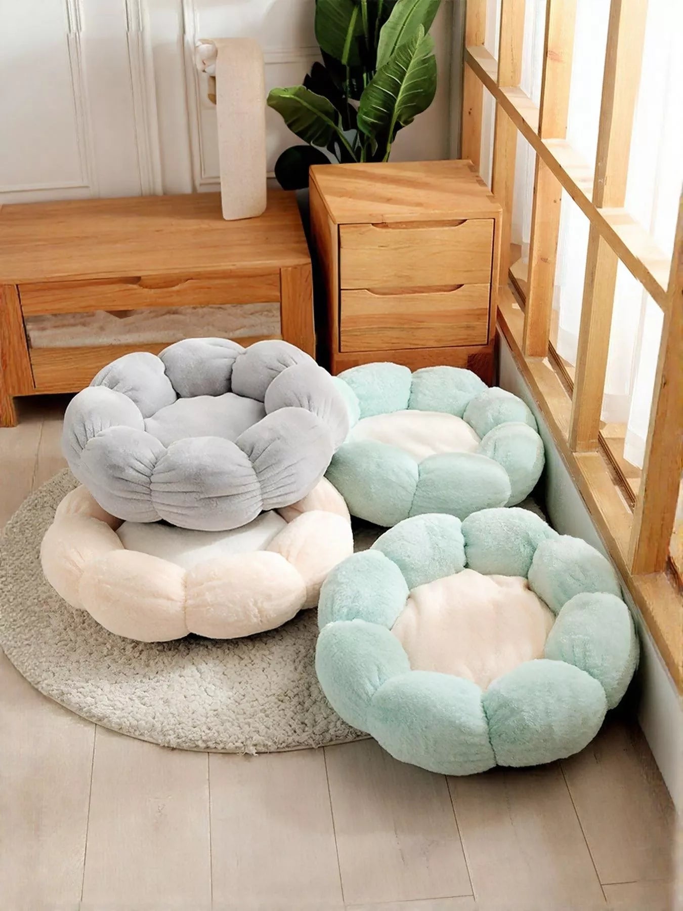 Pet Bed - Round Plush Nest with Soft Integrated Cloud Pillow