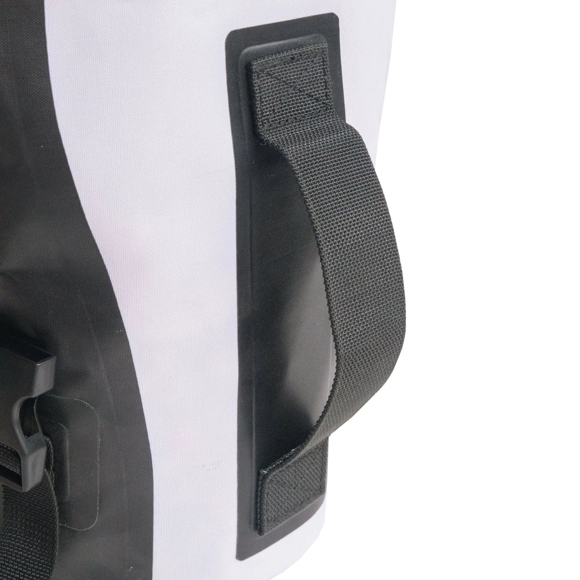 Purrfect Pet Kingdom Waterproof Dog Food Dispenser Bag 3L Purrfect Pet Kingdom