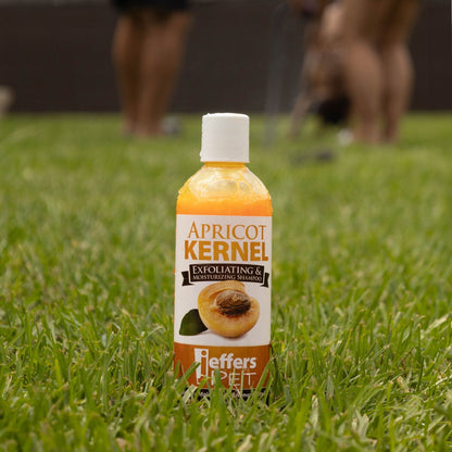 Apricot Kernel Pet Shampoo for Radiant and Healthy Coats