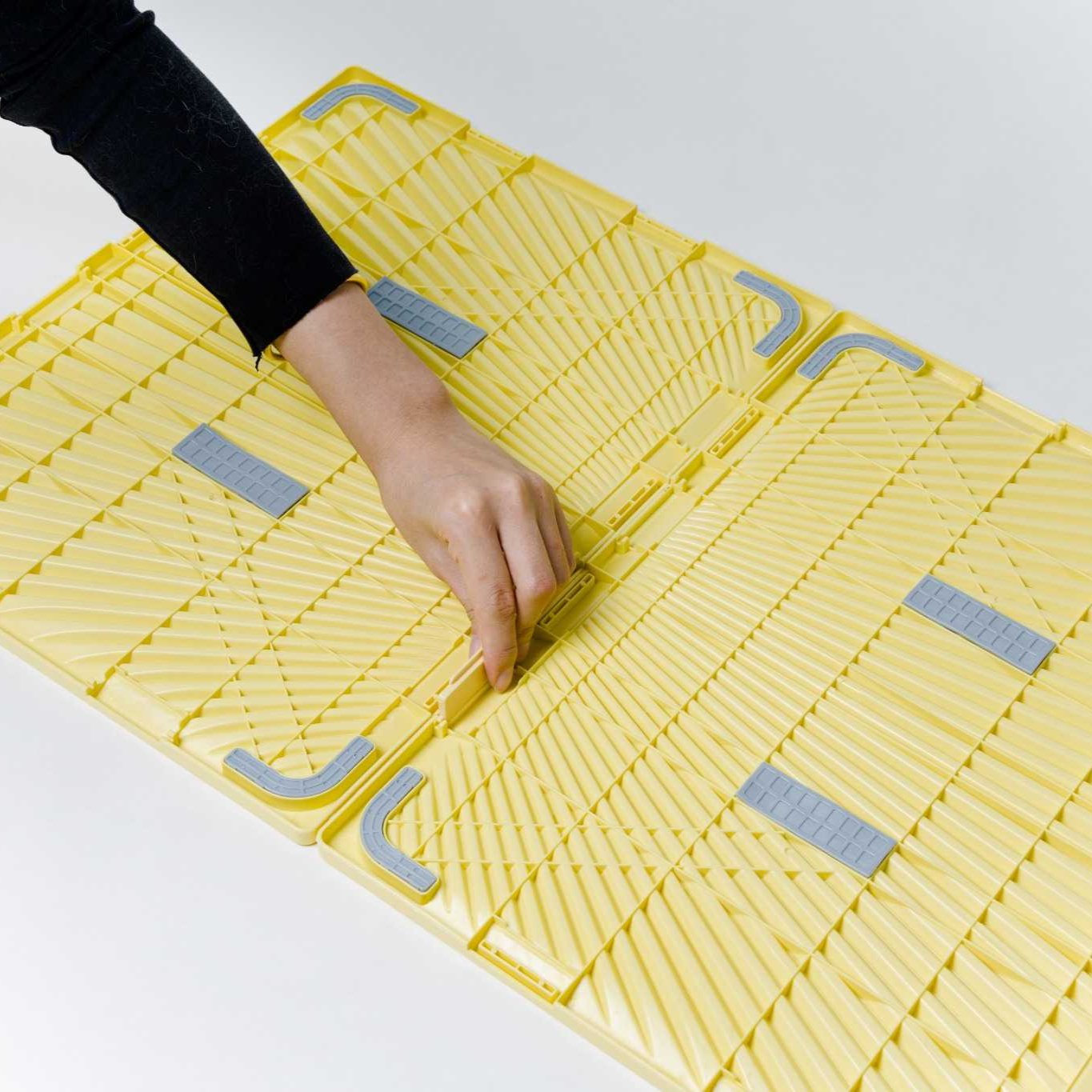 Large cat litter trapping mat in yellow, designed to capture litter and keep floors clean