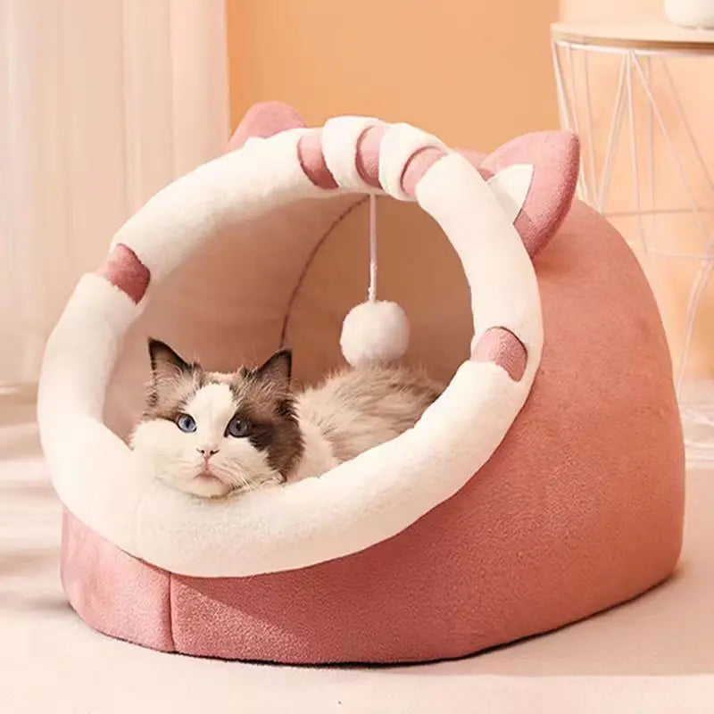 Tail Chasers luxury cat beds for indoor cats in a cozy design featuring a soft cave for ultimate comfort