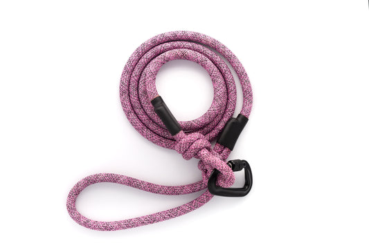 Purple mountain climbing rope dog leash designed for durability and outdoor adventures