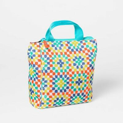 Cat & Jack Kids' Lunch Bag Granny Smith Green Insulated Tote