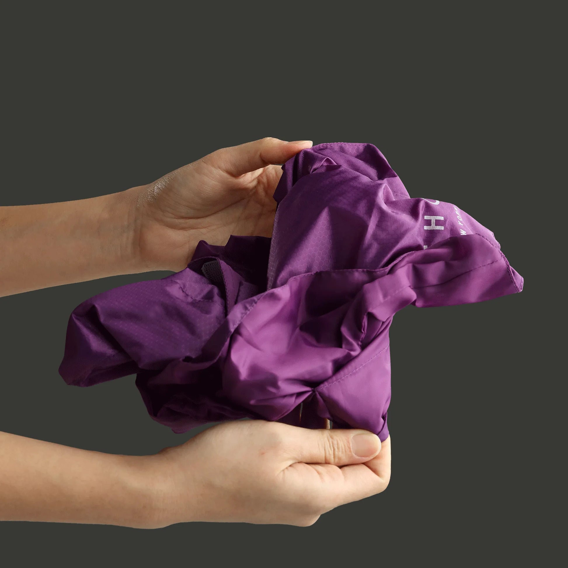 pehomnyc - Capsule Raincoat - Green