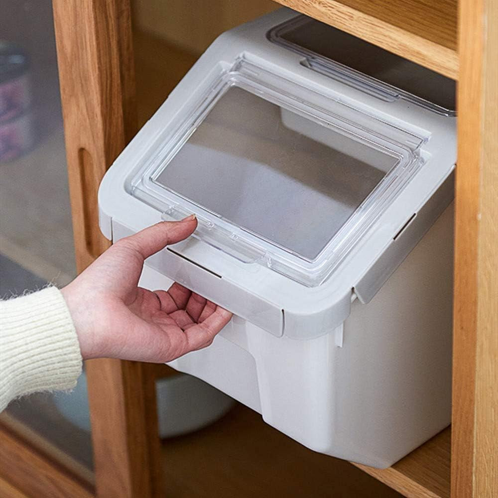 Purrfect Pet Kingdom pet food storage container for dry food with clear lid and easy-grip handle