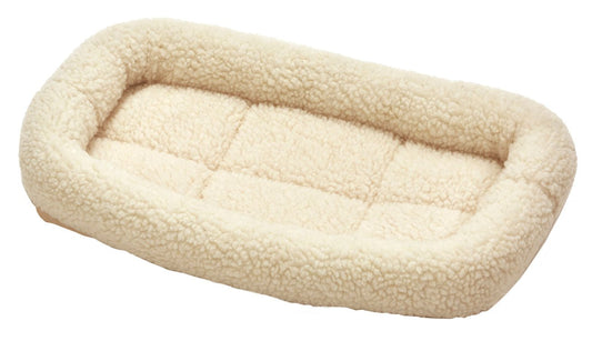 Pet Lodge Plush Fleece Pet Bed For Dogs Cats Washable Pet - detail view