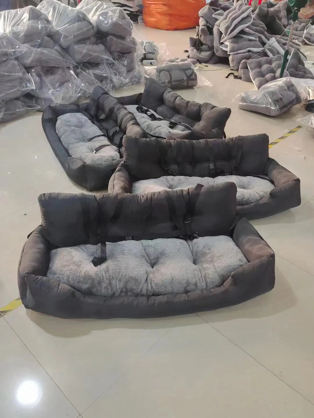 Pet Zen - Pet Car Kennel Dog Kennel Outdoor Car Mat - 0