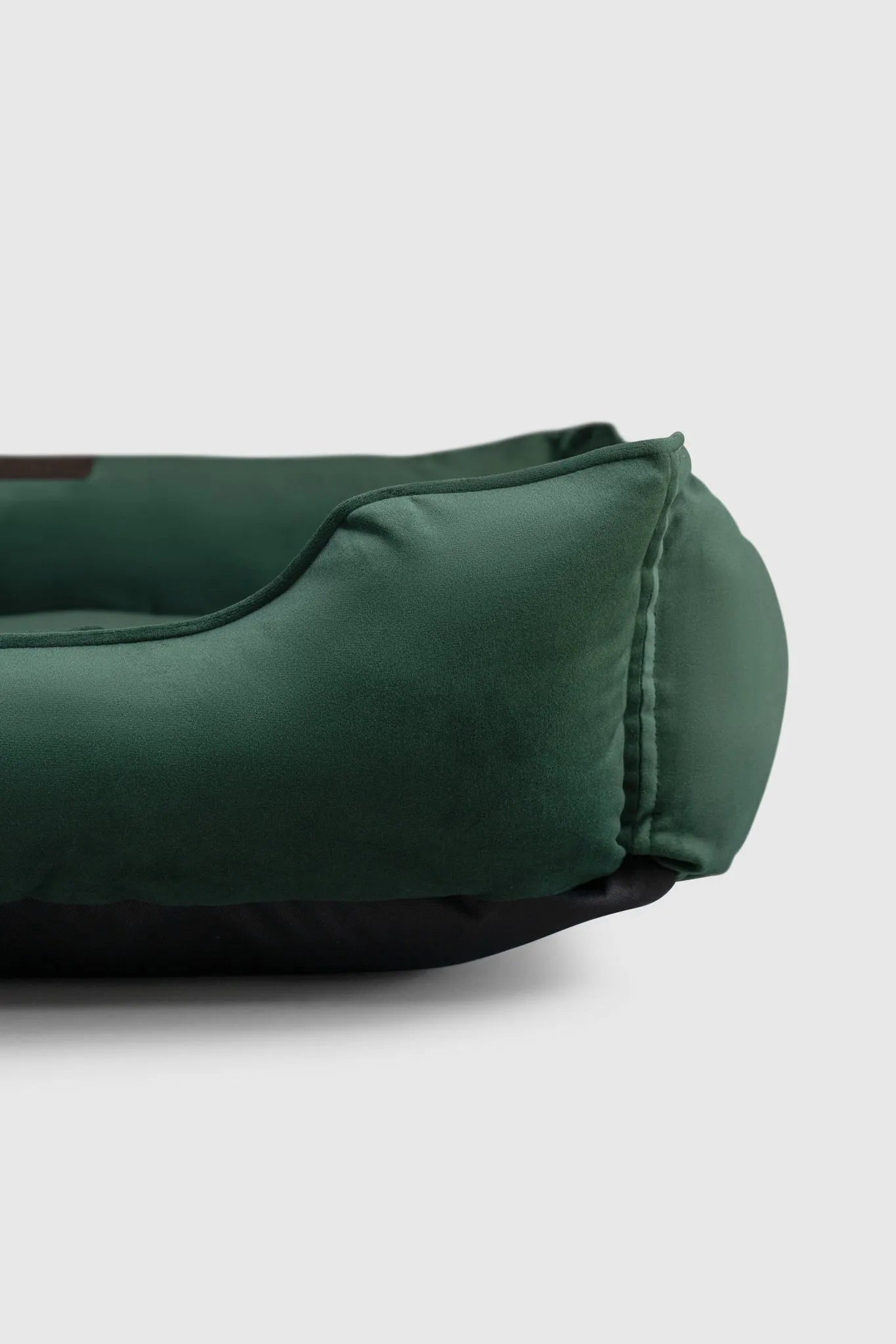 Purrfect Pet Kingdom - Dog Bed Classic Velvet Sleeper Dog Bed Green - Bolster Beds