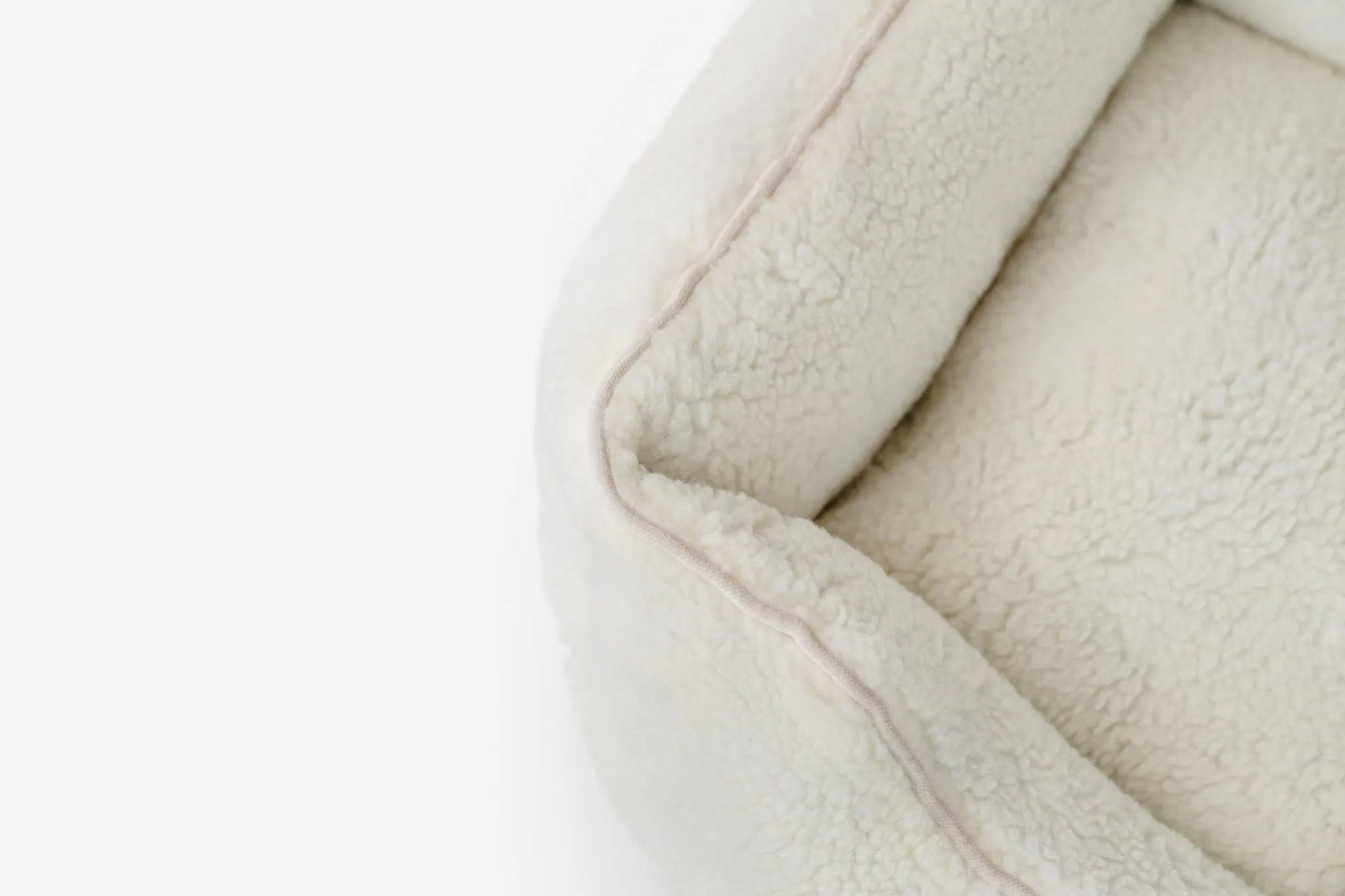 Purrfect Pet Kingdom - Furry Sleeper Dog Bed Beige - Bolster Beds