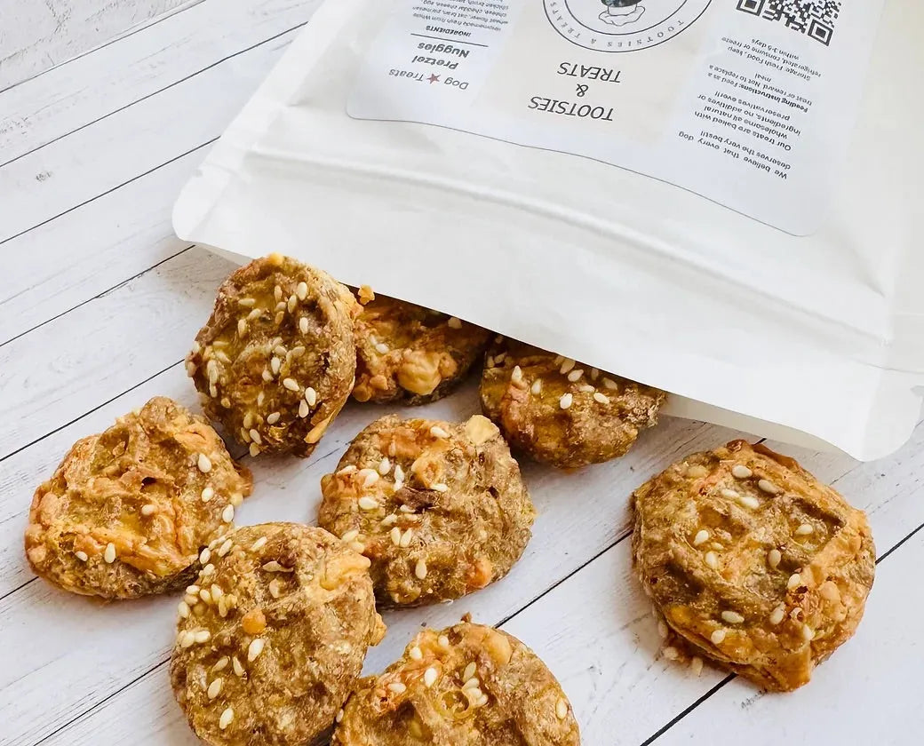 Purrfect Pet Kingdom - Purrfect Pet Kingdom  Tootsies & Treats Cheese Pretzel Treats (4oz) - Treats