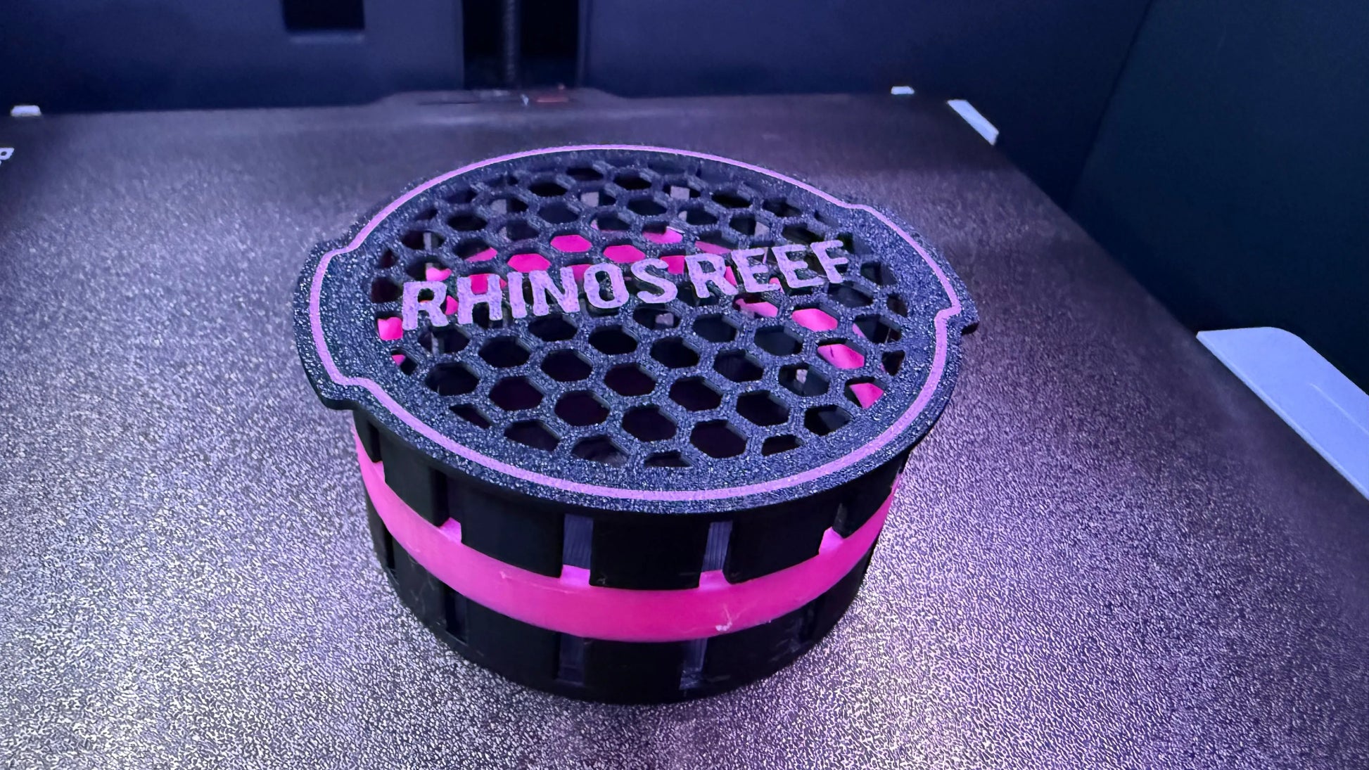 Rhino's Reef - 3” Detention Center - Aquarium Supply