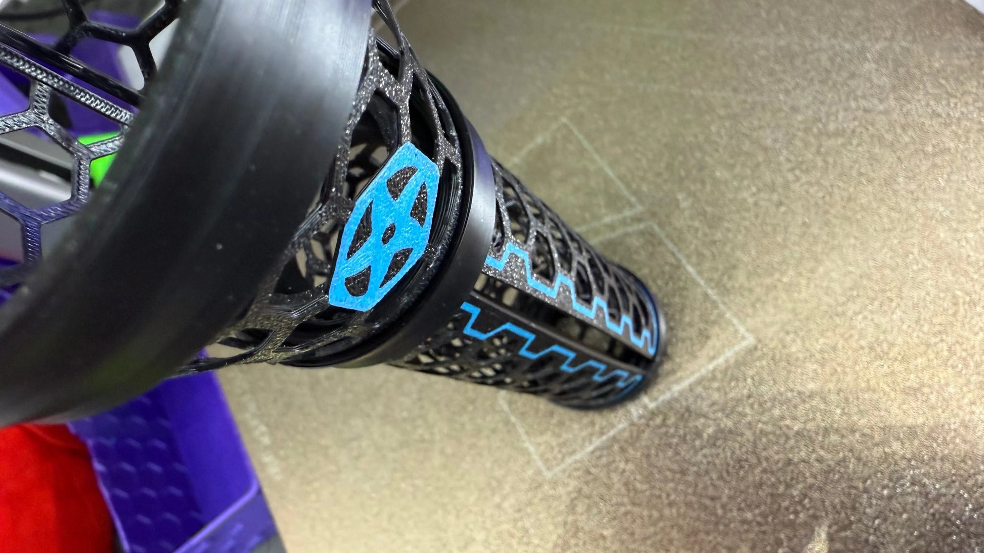 Rhino's Reef - Nori Roll Lid Edition