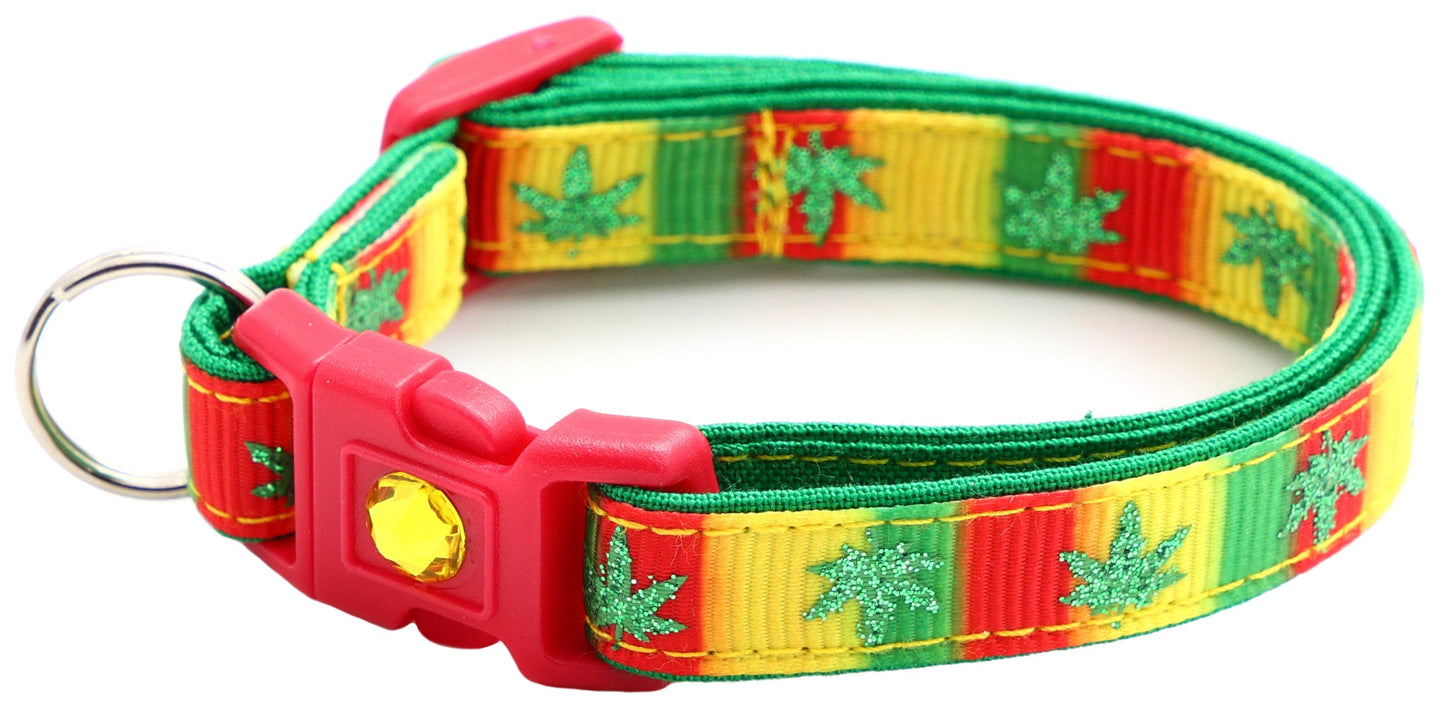 Colorful Tail Chasers safe adjustable cat collar for pets with leaf pattern and secure buckle