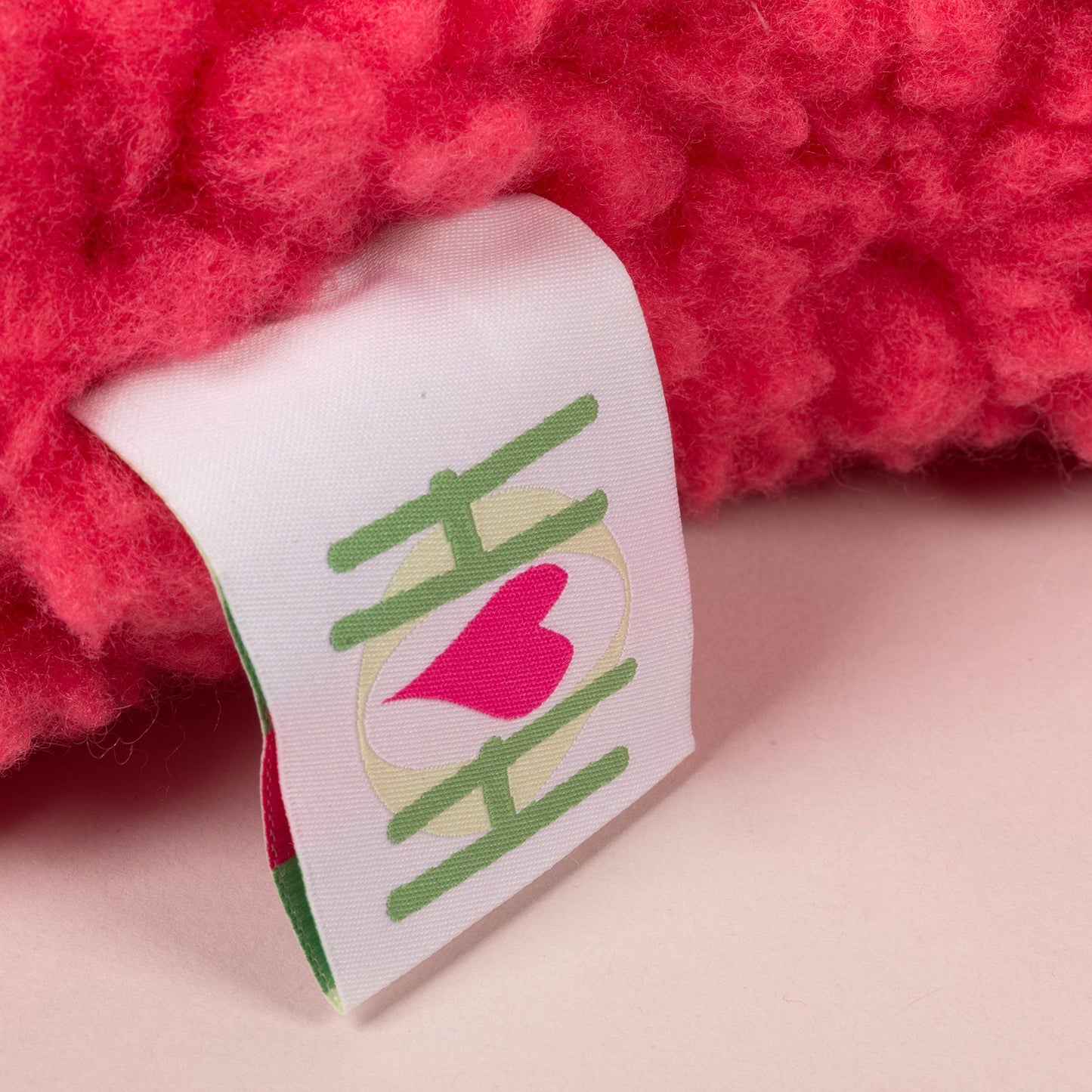 Dog Treats HuggleCause Living Beyond Breast Cancer Essential - close up product image for dog treats