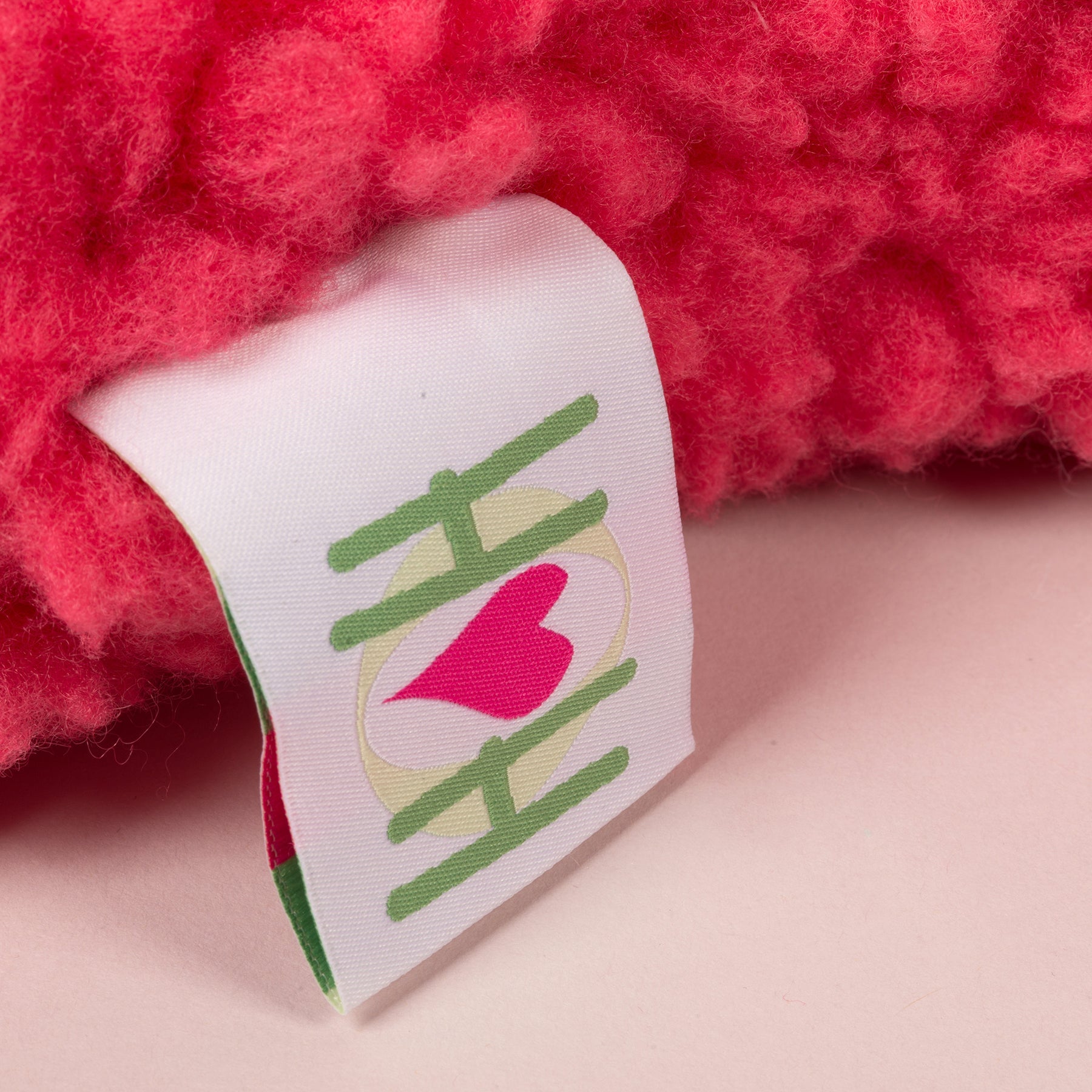 Dog Treats HuggleCause Living Beyond Breast Cancer Essential - close up product image for dog treats
