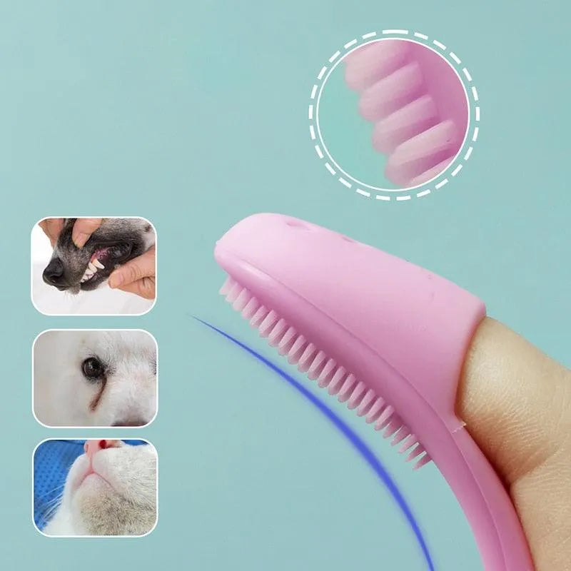 Soft Pet Finger Brush by Stevvex in green, 105x25mm, ideal for cat and dog dental care, cleaning tear stains, and grooming.