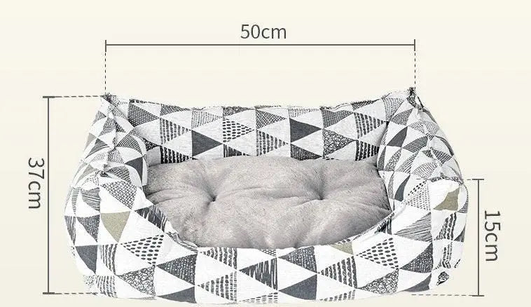 Purrfect Pet Kingdom spill-resistant cat bed with geometric pattern and plush cushion for cozy royal kitties