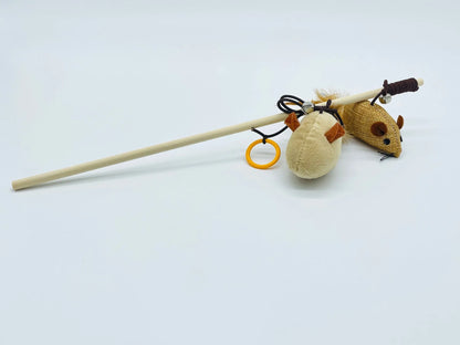 Toys N Treats Box - Kitty Pamper Pack 7pcs - Cat Toys Feather Woven