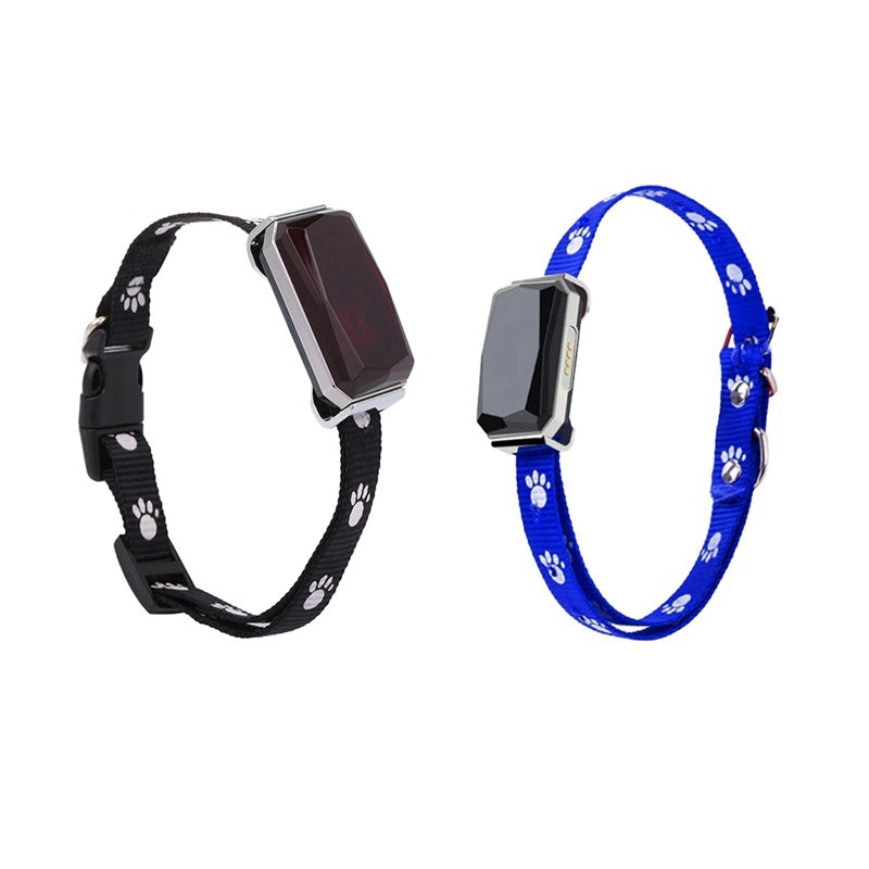 PLGPS GPS Collars in black and blue designs, ideal to track your pet location device