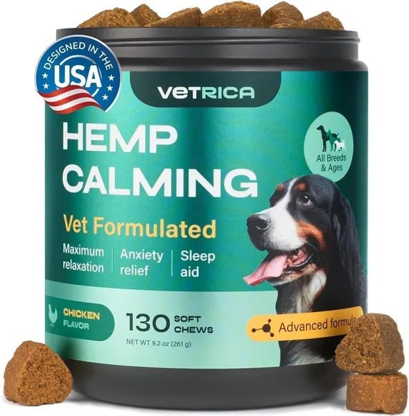Vet formulated dog anxiety relief chews for travel with hemp and chicken flavor for all breeds