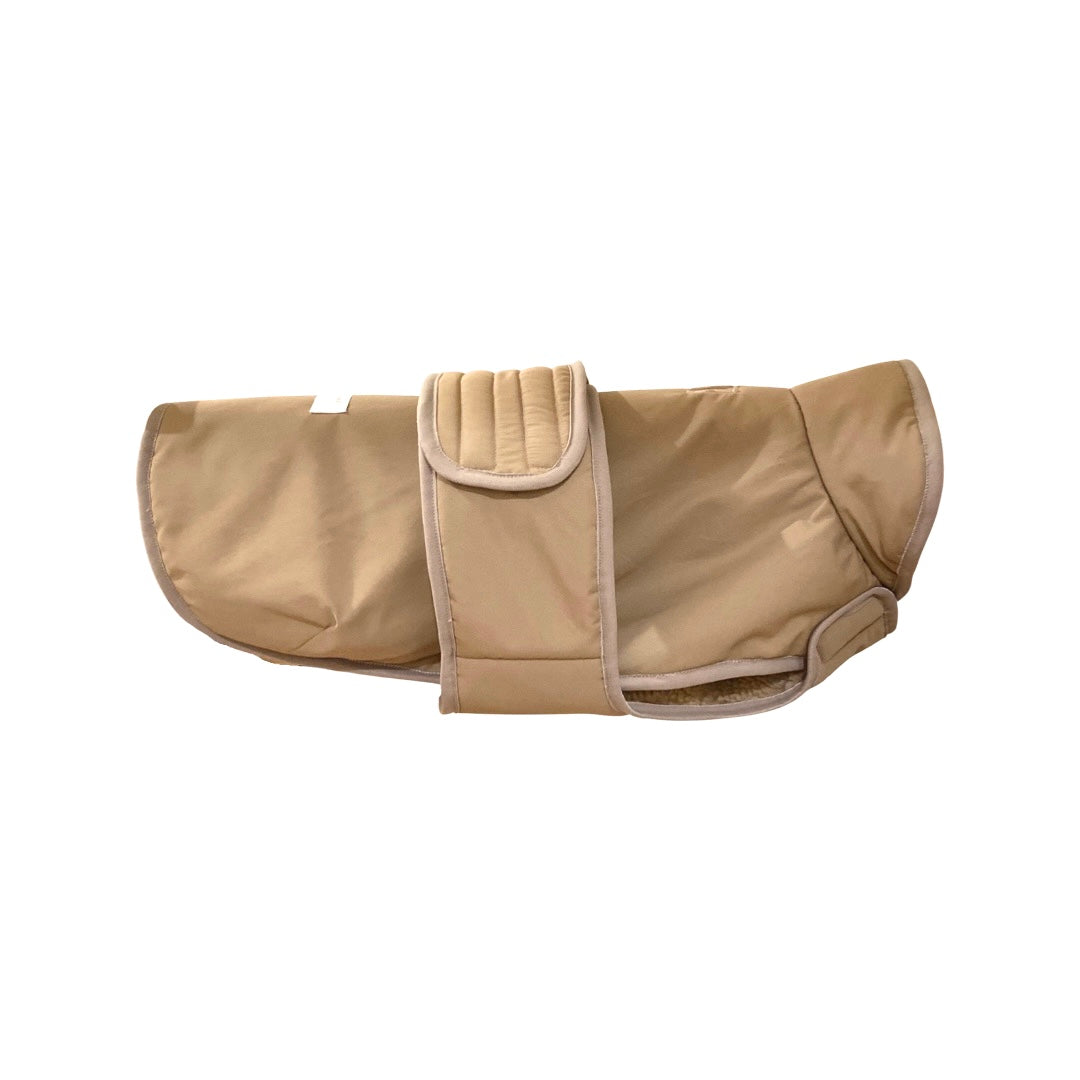 BESPOKE PAWS warm dog coat for small dogs in beige with a soft lining and adjustable closure